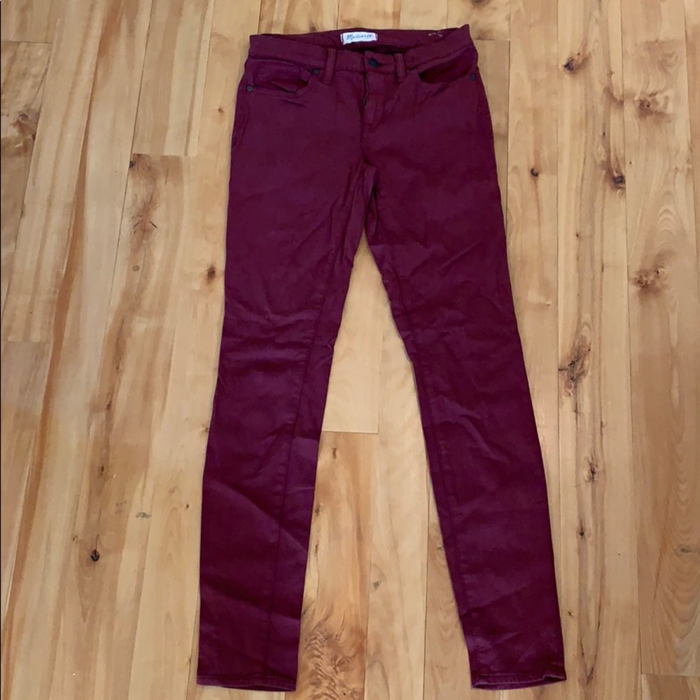 Madewell skinny pant in dark red. Size 27